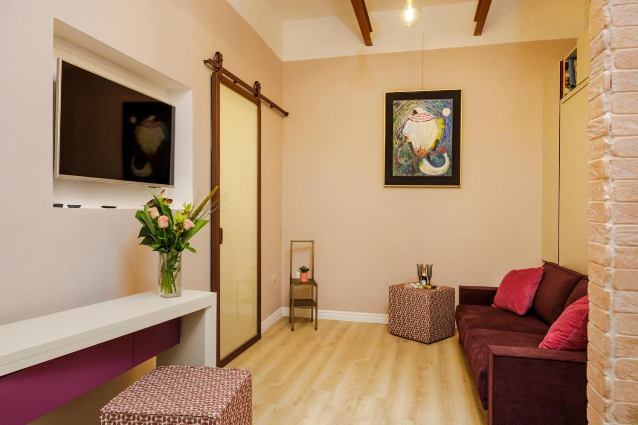 Vicky's Luxury Appartamento